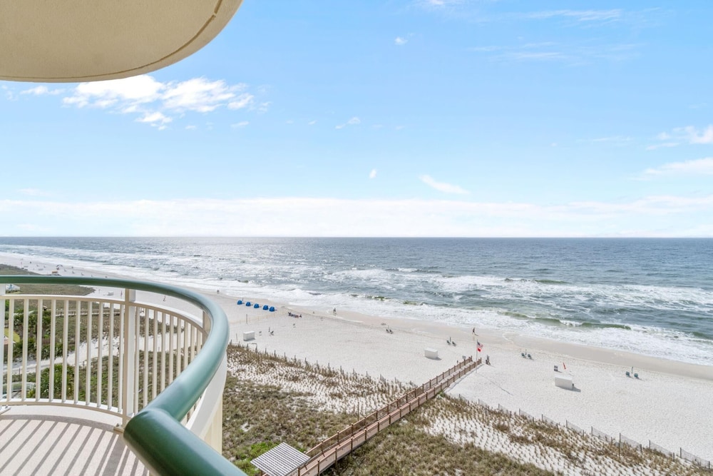 Beach Colony Tower 8B view 3