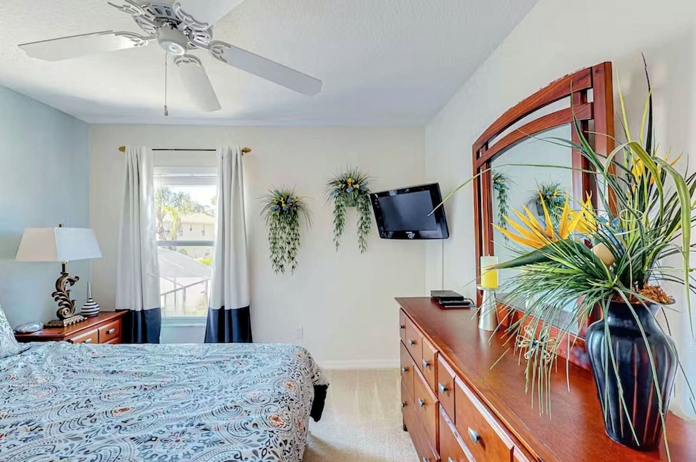 Wh136hc West Haven Vacation Home 5 Bedroom Home