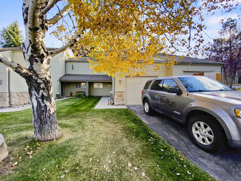Park City Ski Resort Gems - Stunning Vacation Lodging