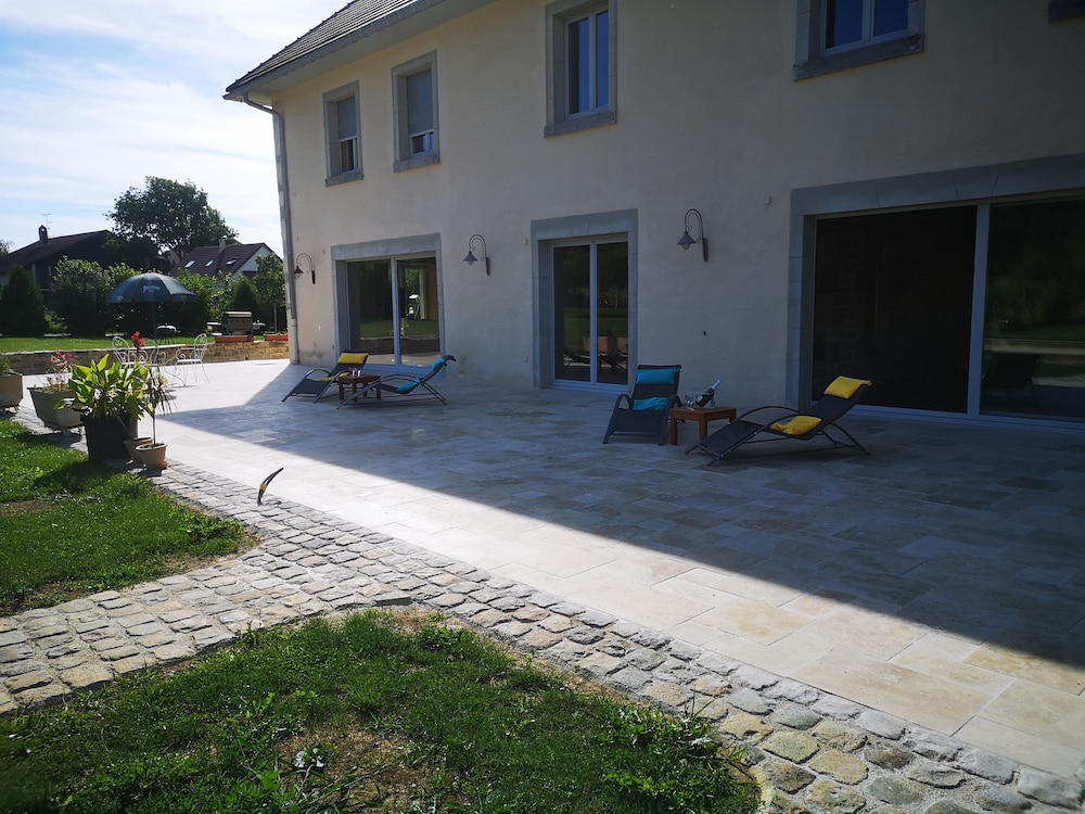 Le Relais des Deux Tours