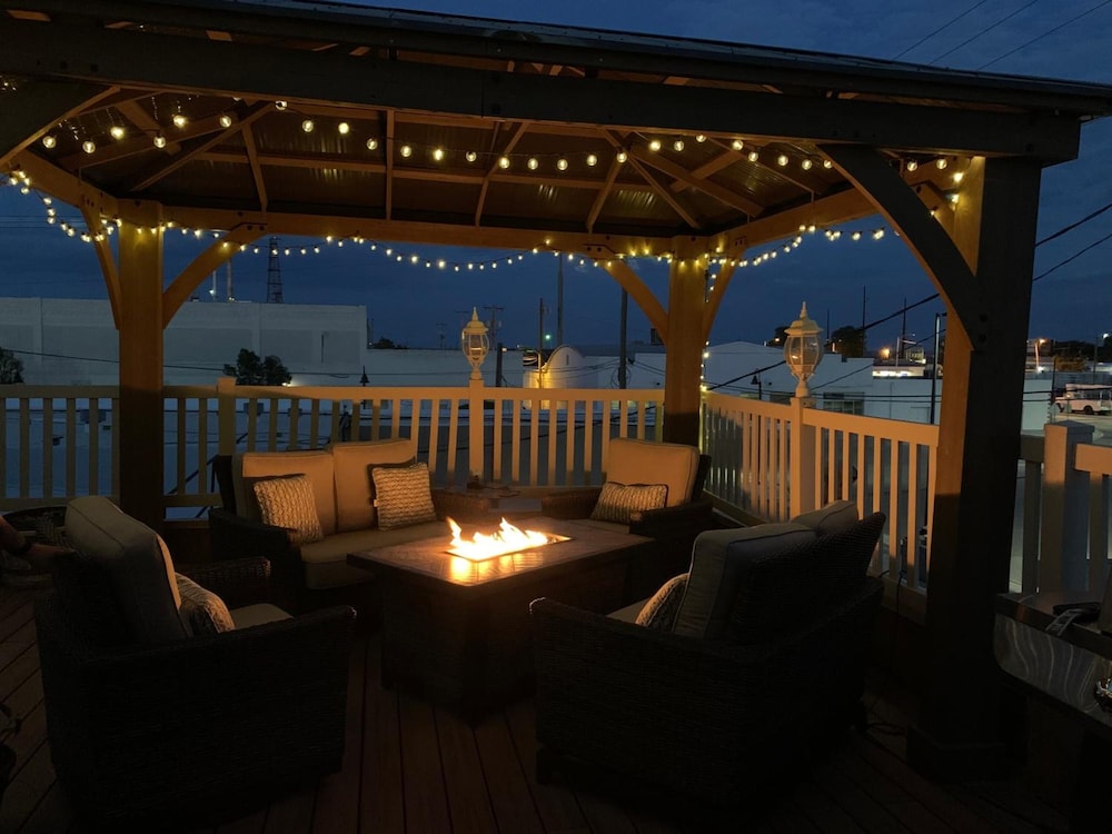 Heritage Inn