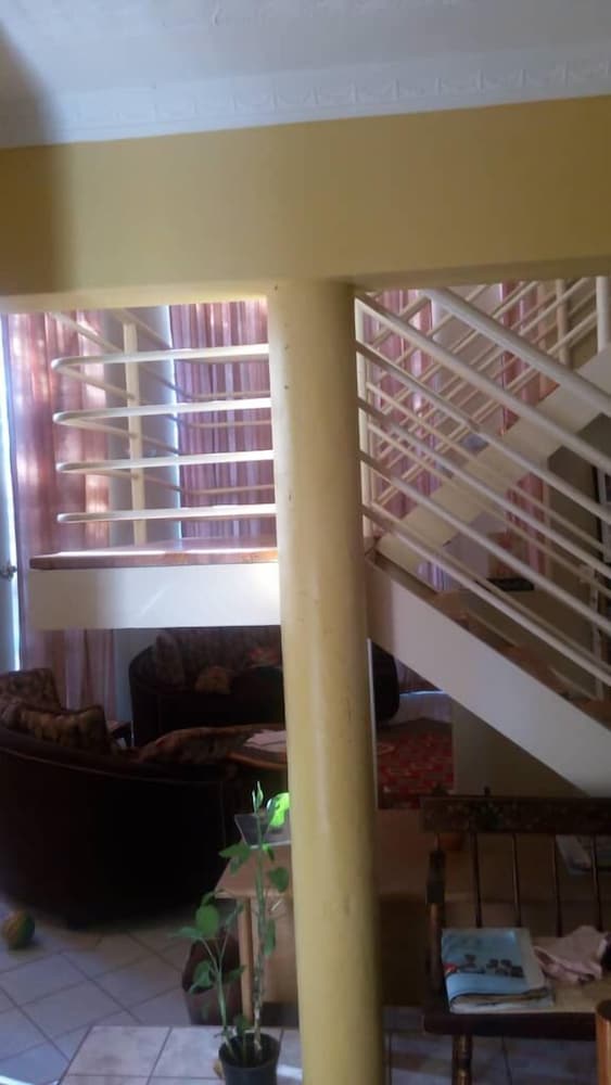 Tlokweng Home Away From Home