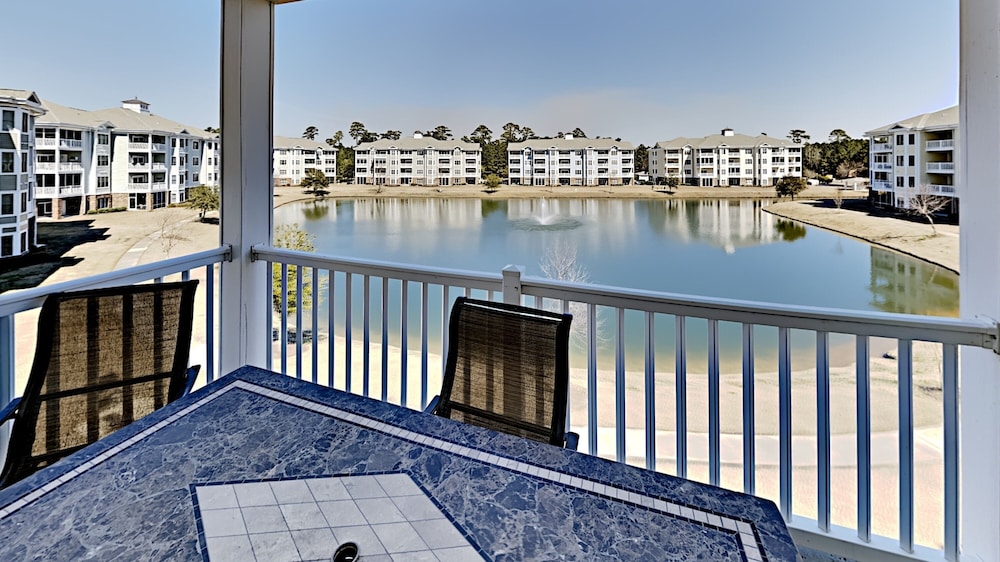 Magnolia Pointe Luster Leaf 4843-204 3 Bedroom Condo
