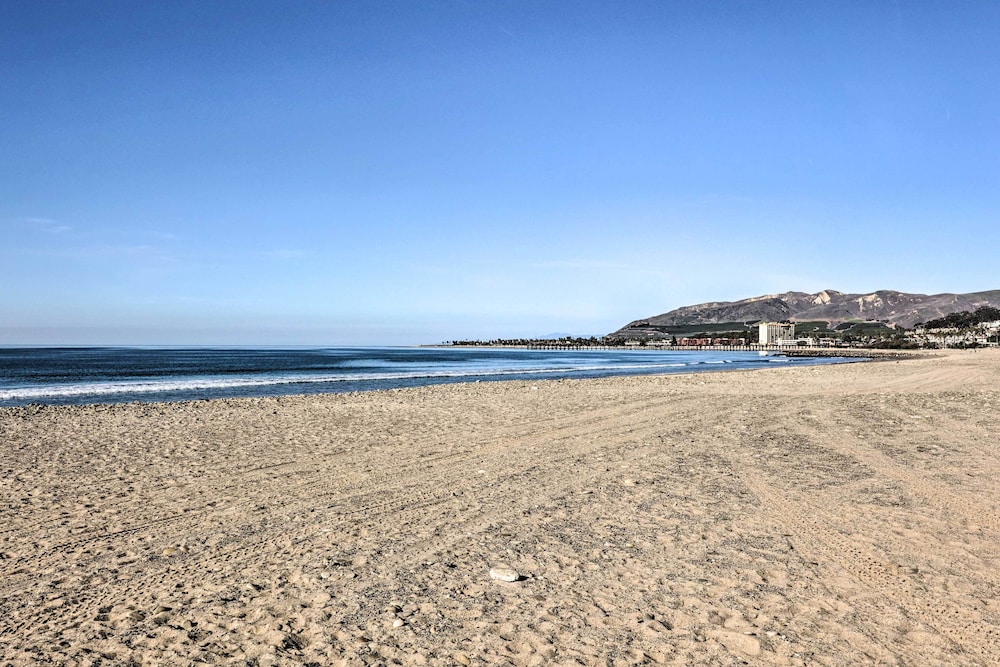 Ventura Vacations - Picturesque Ventura Retreat: Steps to Shore! - Property Image 8