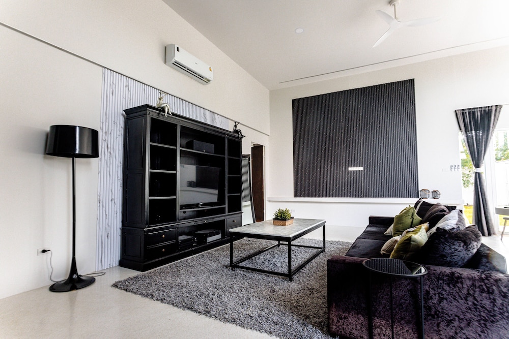Rocka villas