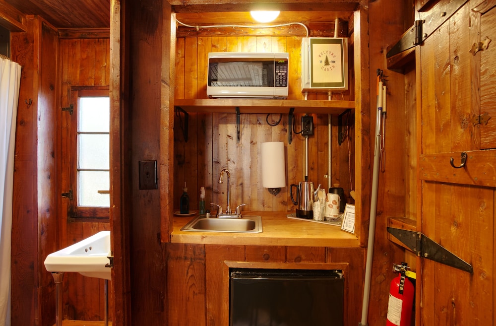 Mackinaw Timbers Cabins view 2