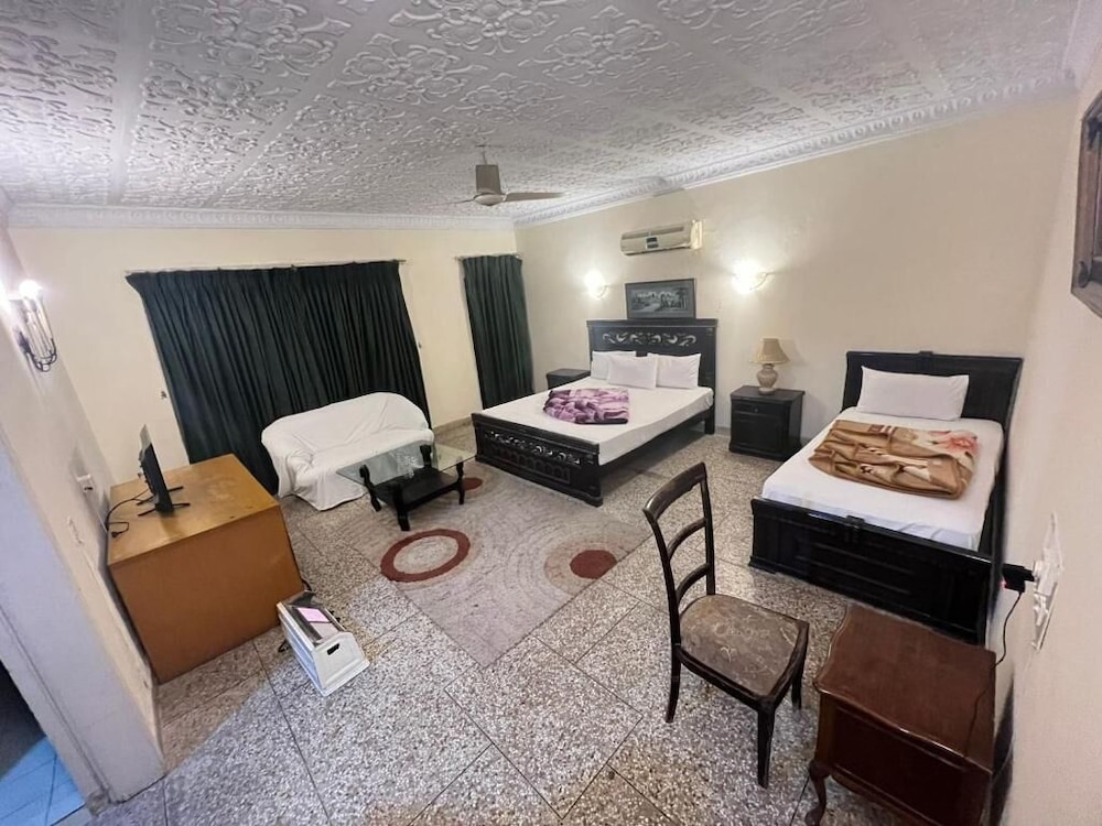 Cosmos Guest House Islamabad view 3