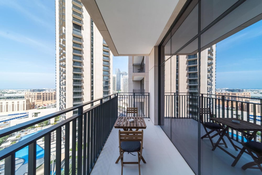1BR Apt Brand New Spectacular Views Downtown
