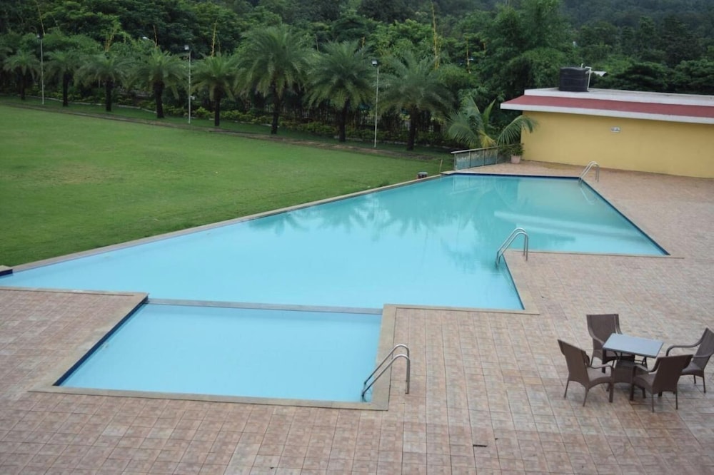 Kamal Bliss Resort