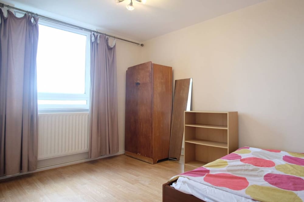 2-bed Apartment in London Woolwich