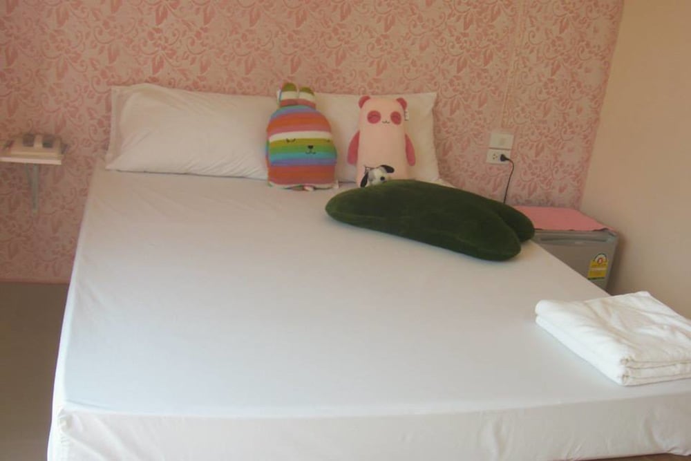 The Zoosk Resort