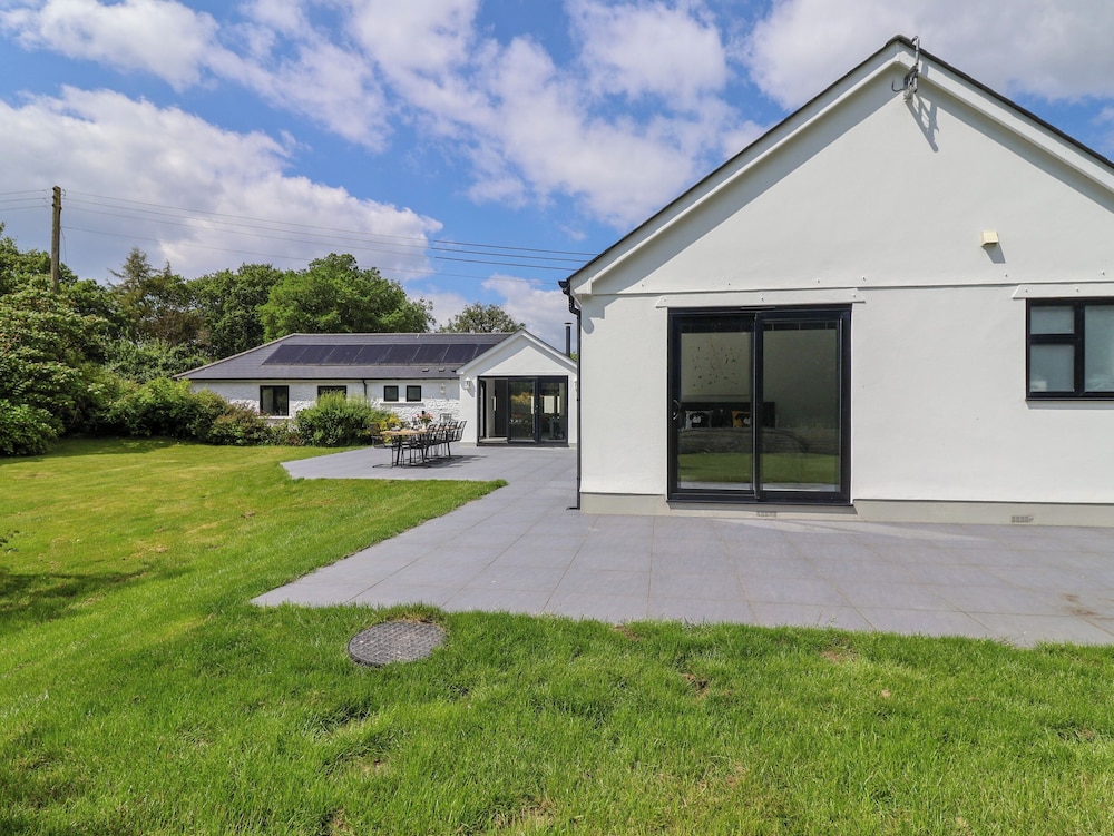 Hartgrove Farm Bungalows