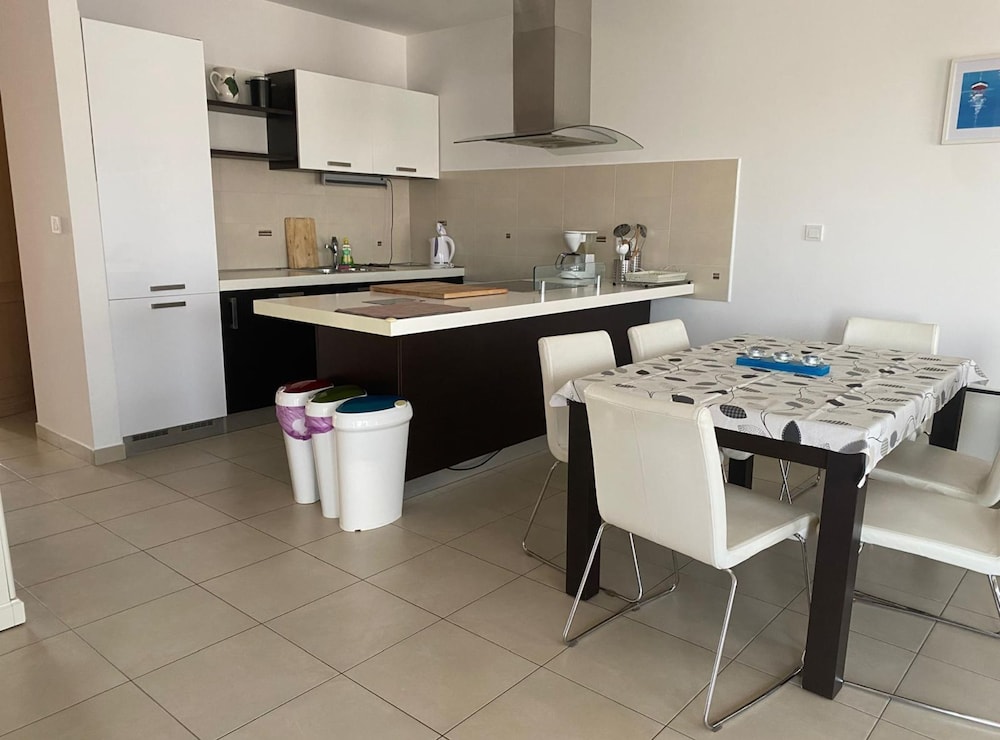 Panoramic Seaview Apartment Silver