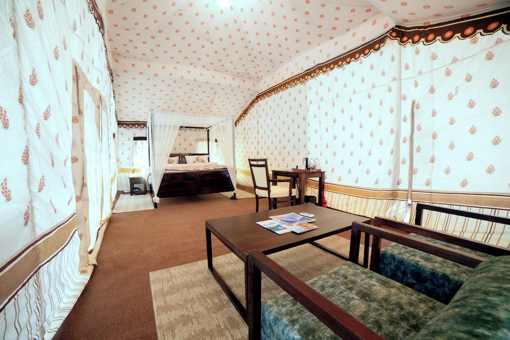 White Rann - The Tent City