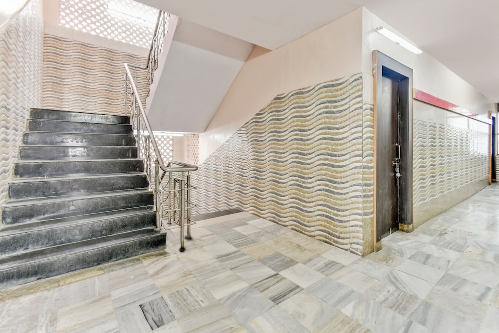 SPOT ON 40292 Hotel Shangrila Inn - Property Image 3