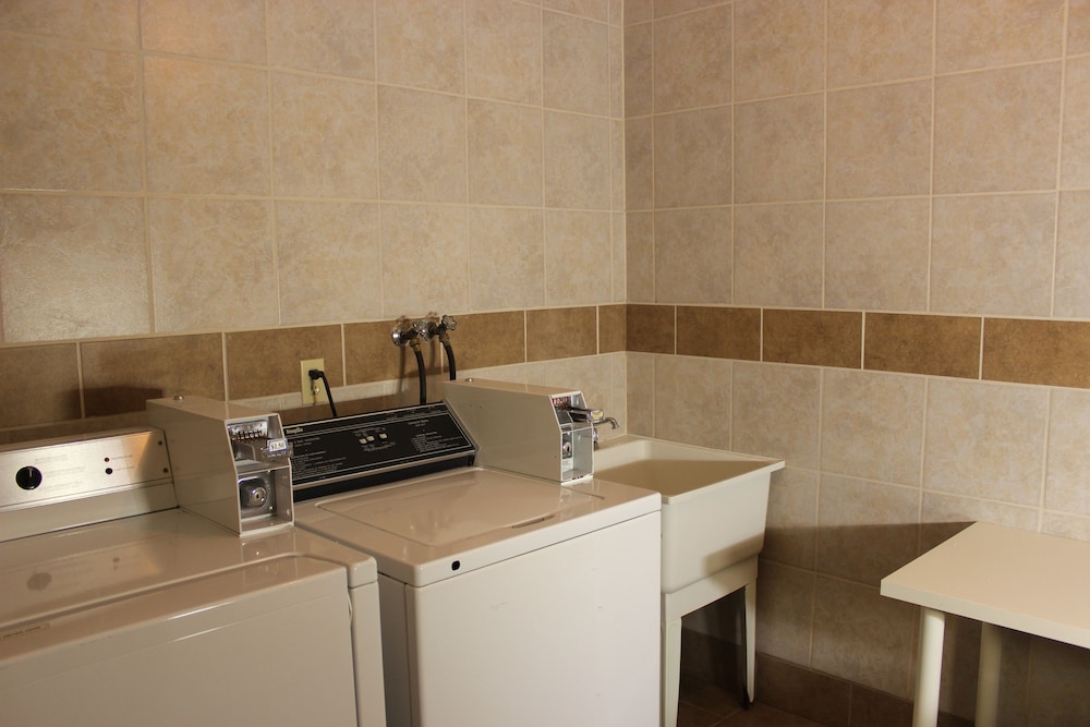 Oasis Apartments
