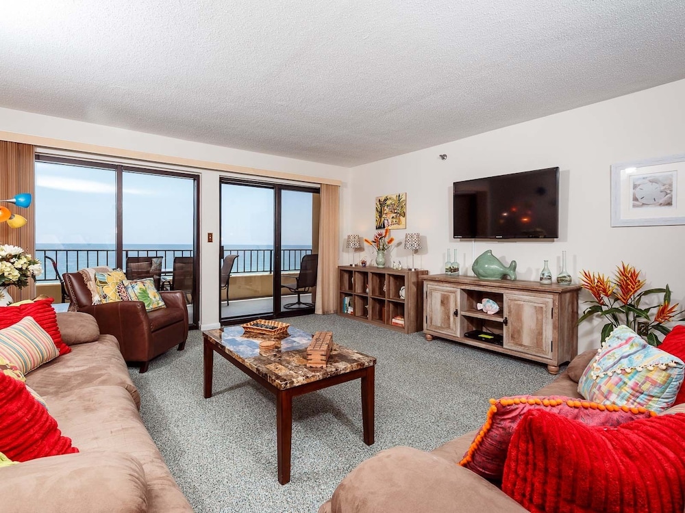 Surf Dweller 709 by Brooks and Shorey Resorts