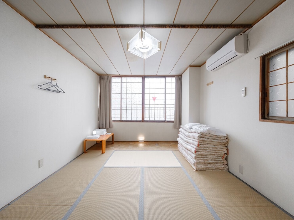 Guesthouse Hakodate Bay - Hostel
