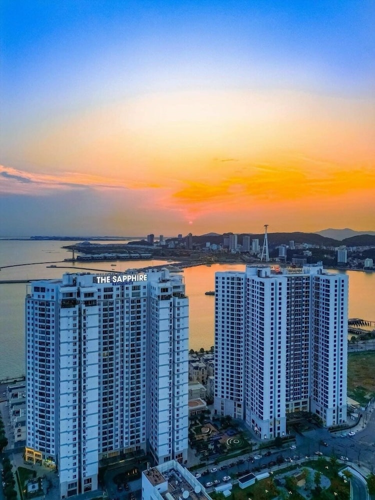 Sapphire Homestay Ha Long Bay