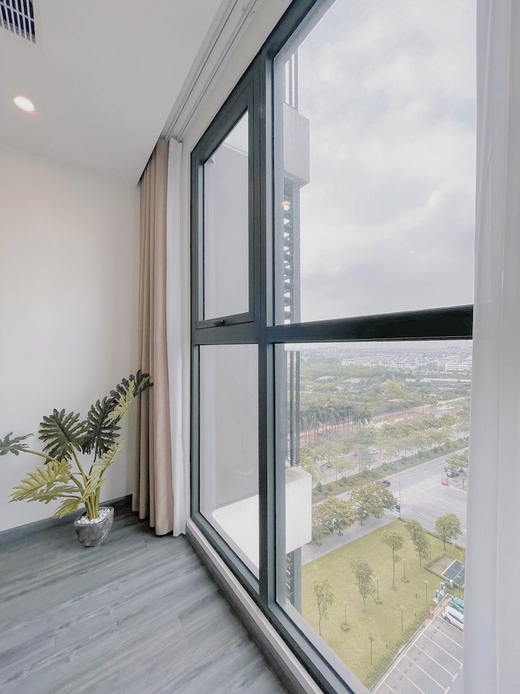Vinhomes Ocean Park Apartment Ha Noi - 20 October Homestay