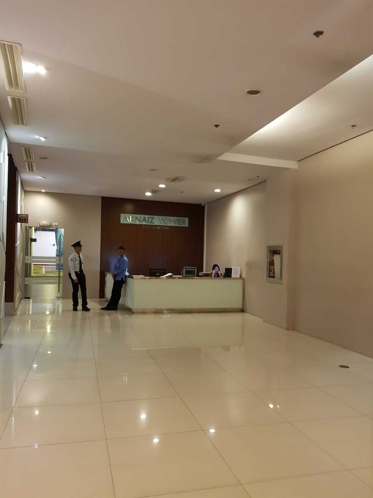 Studio Unit at The Beacon Makati view 3