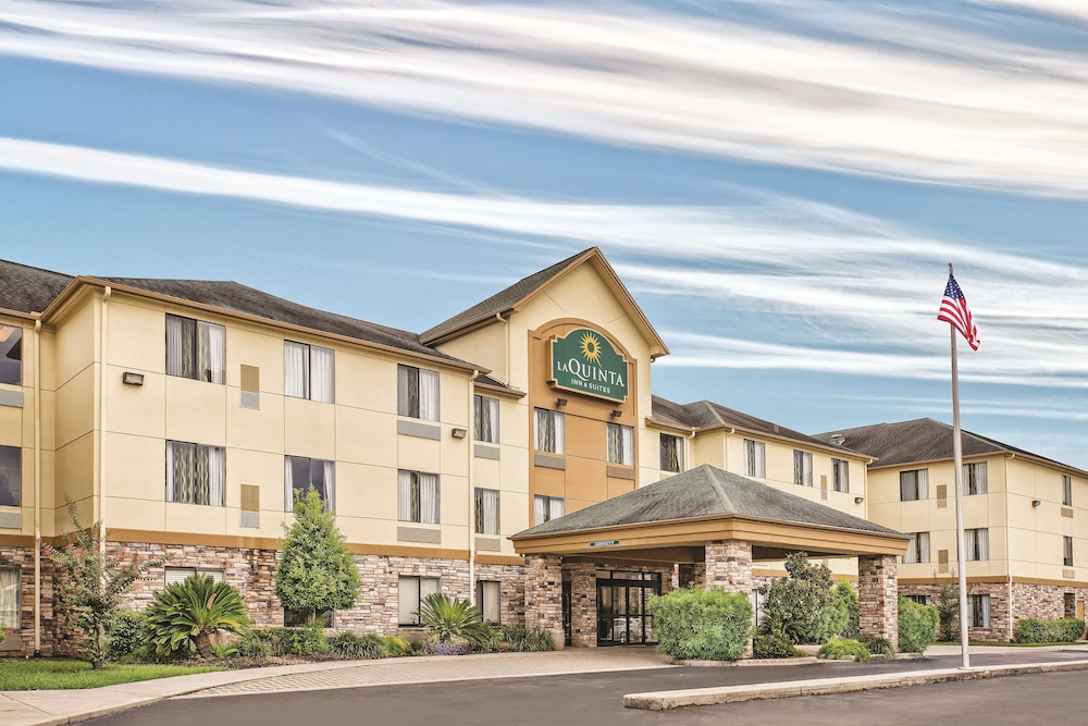 Hotel La Quinta Inn & Suites by Wyndham The Woodlands Spring