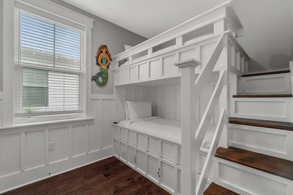 30A Beach House - Party of 5 by PHG view 3