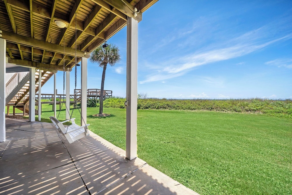 Life's A Beach by Ryson Vacation Rentals