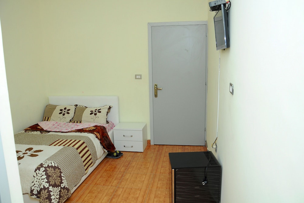 Dire Guest House