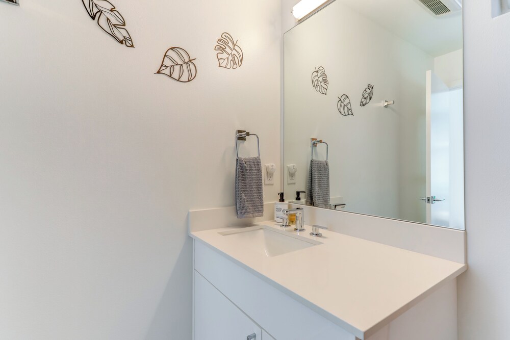 5 Mi to Dtwn: Pet-friendly Townhome in Seattle!