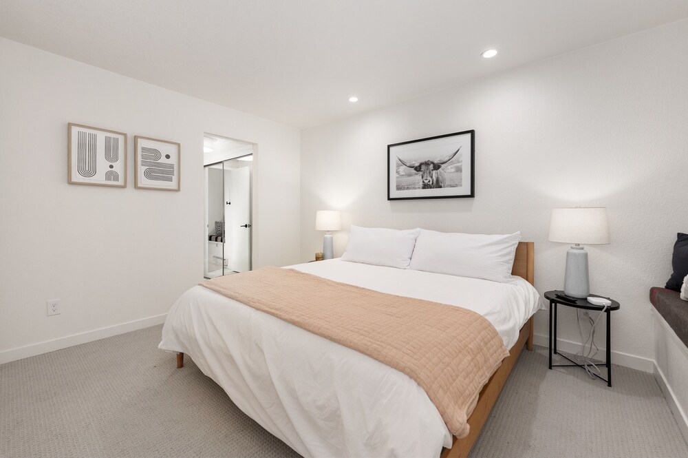 The Rail Haven 3 Bedroom Townhouse by RedAwning view 5