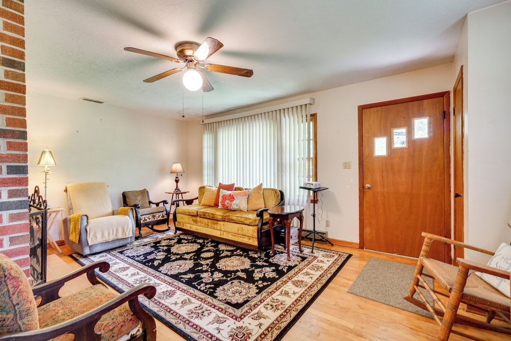 Robbinsville Retreat - Creekside Home w/ Deck!
