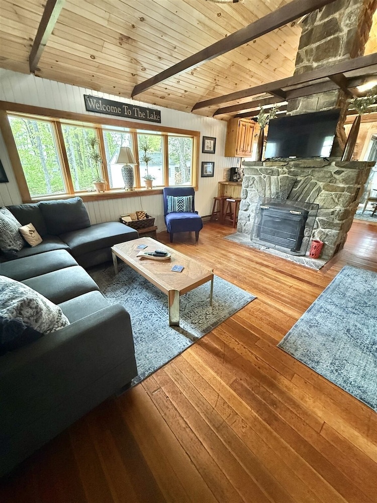 Kendall Cottage Limit 6 3 Bedroom Villa