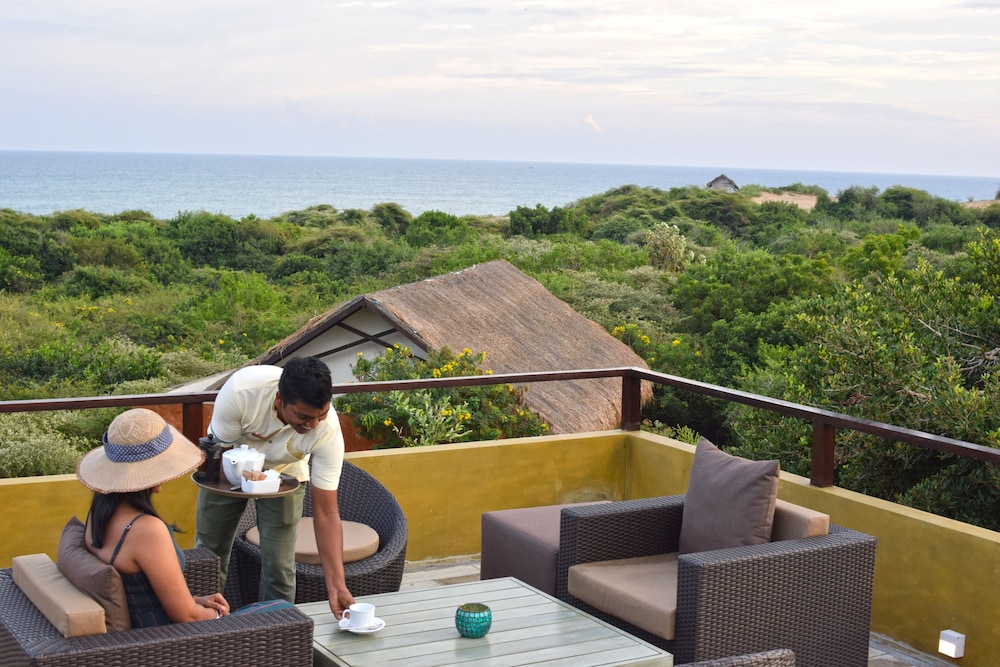 Jetwing Jungle Lodge, A Luxury Reserve