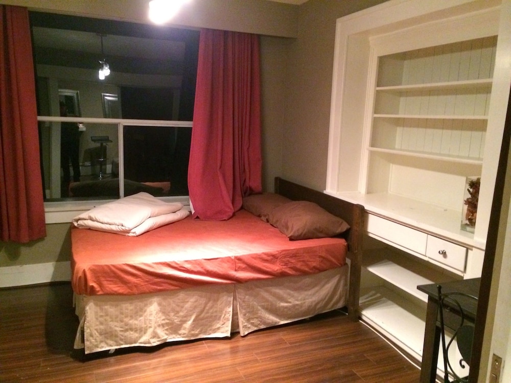 MondeLiving Robson Living - Image 2