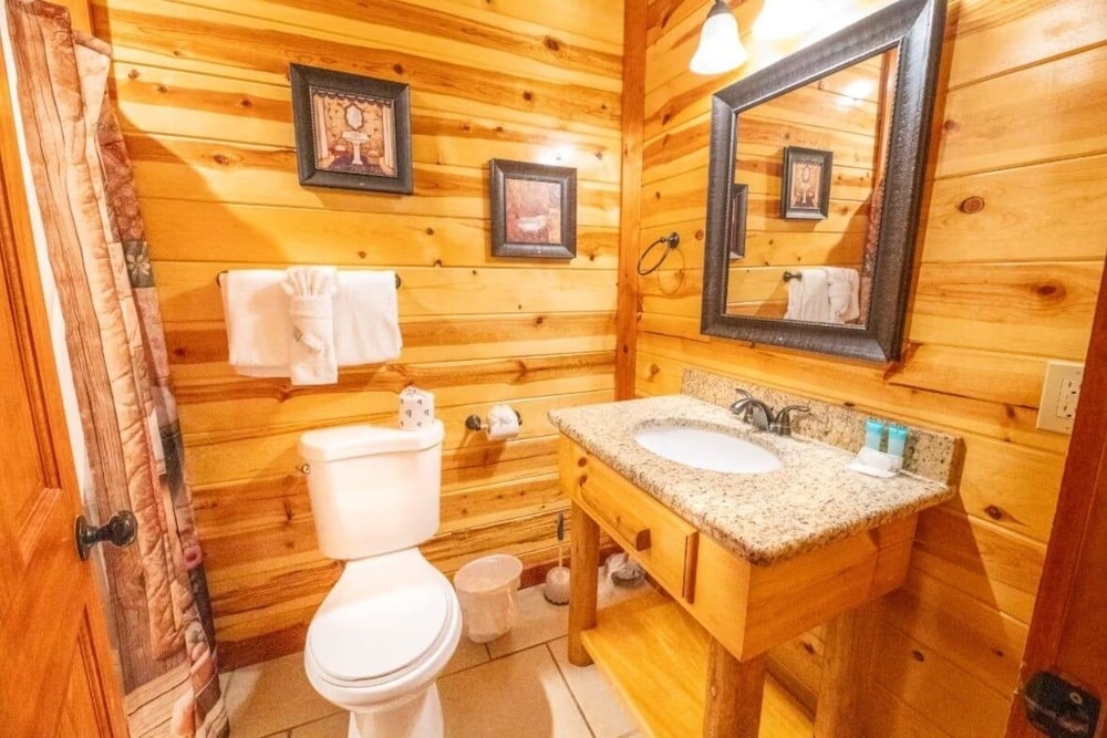 The Only Tenisee 4 Bedroom Cabin