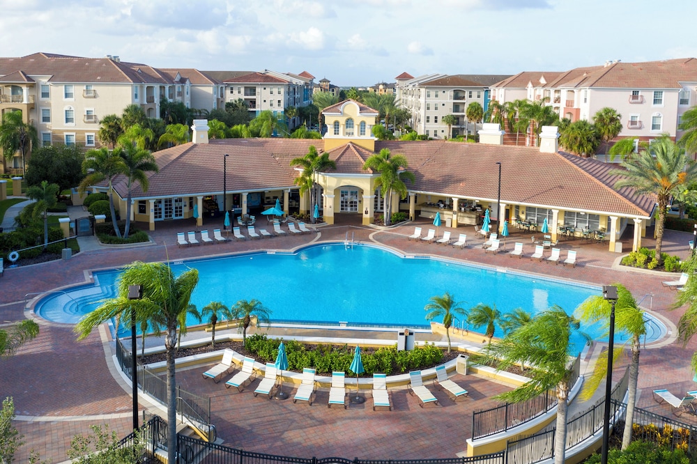 Magnificent 2 Bedroom Apartment Vista Cay Resort 107