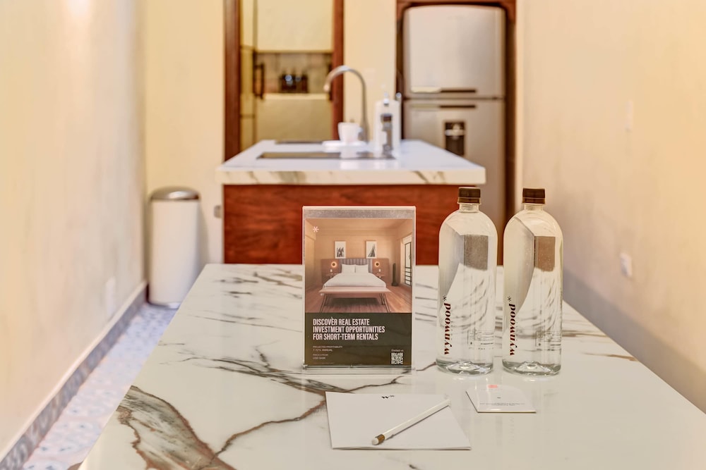 Chic 4BR Getaway in Vibrant La Candelaria