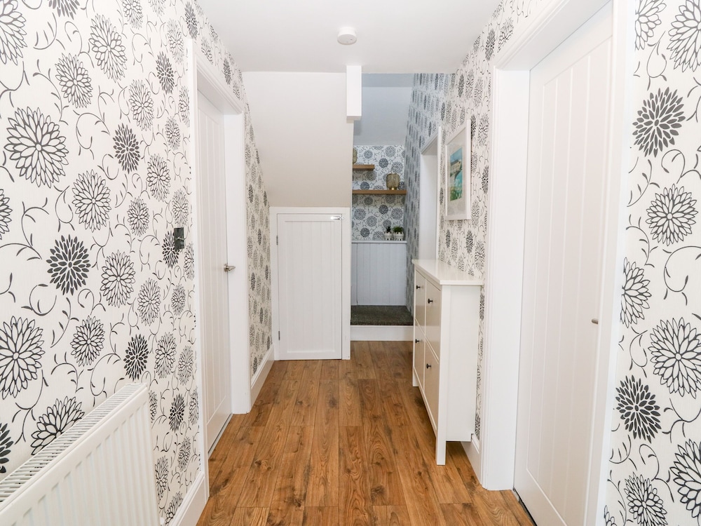 Felin Cottage