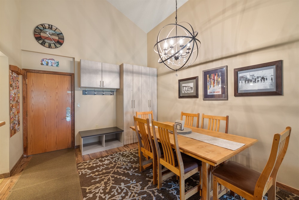 Fp300 Foxpine Inn 2 Bedroom Condo