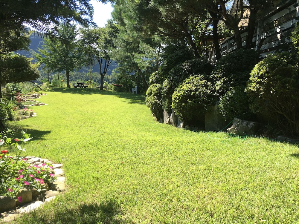 Sicily Pension