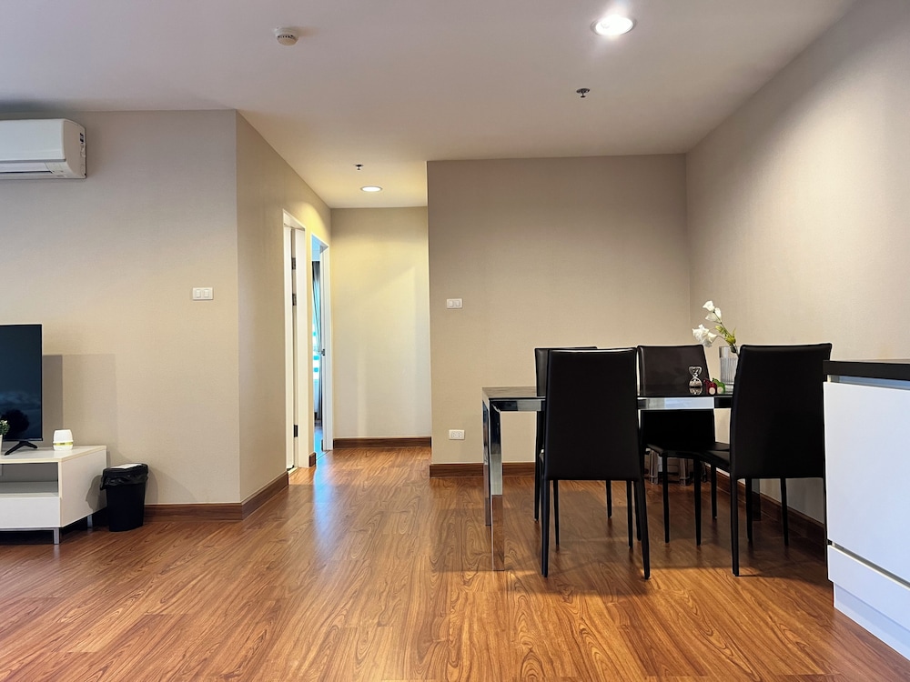 Belle Rama9 Boutique Apartments
