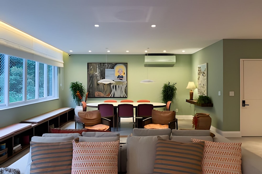 Ipanema | Duplex no melhor local do bairro, 4 quartos, 5 min da Praia - por Casapē Rio