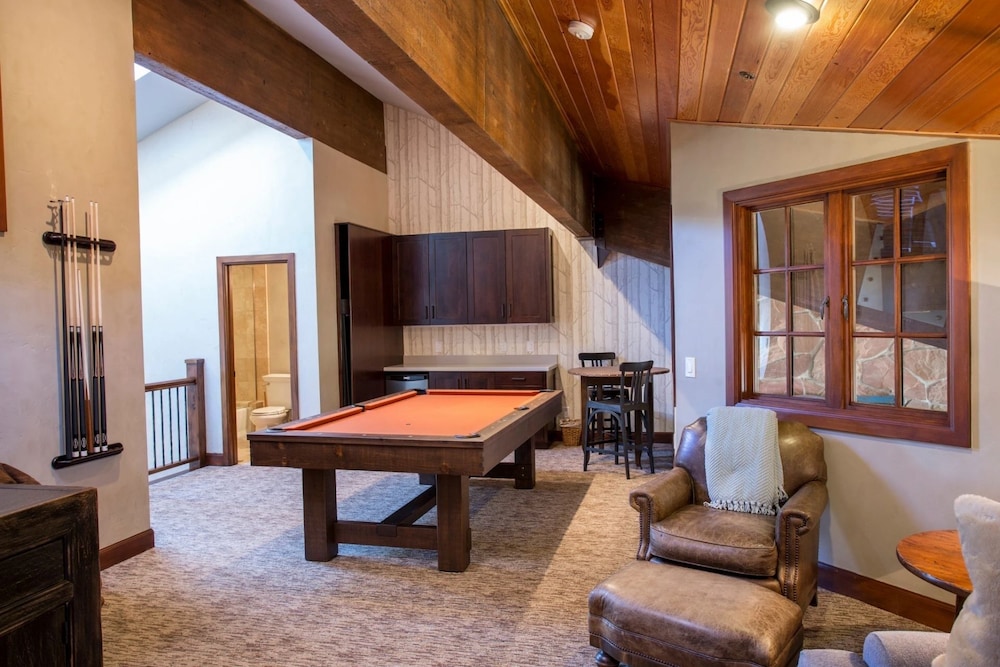 Stag Lodge at Deer Valley Resort - Four Bedroom Residence with Spa #33 4 Condo
