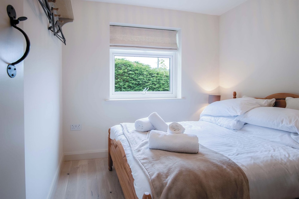 Bayview 3 - 2 Bedroom - Bayview Oxwich