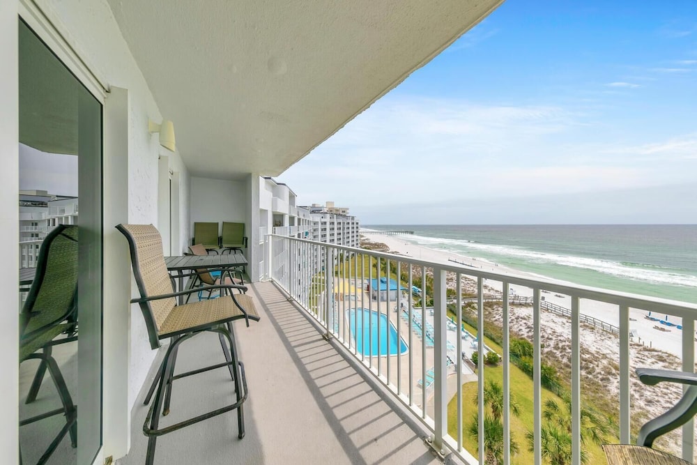 Moonspinner 813a view 5