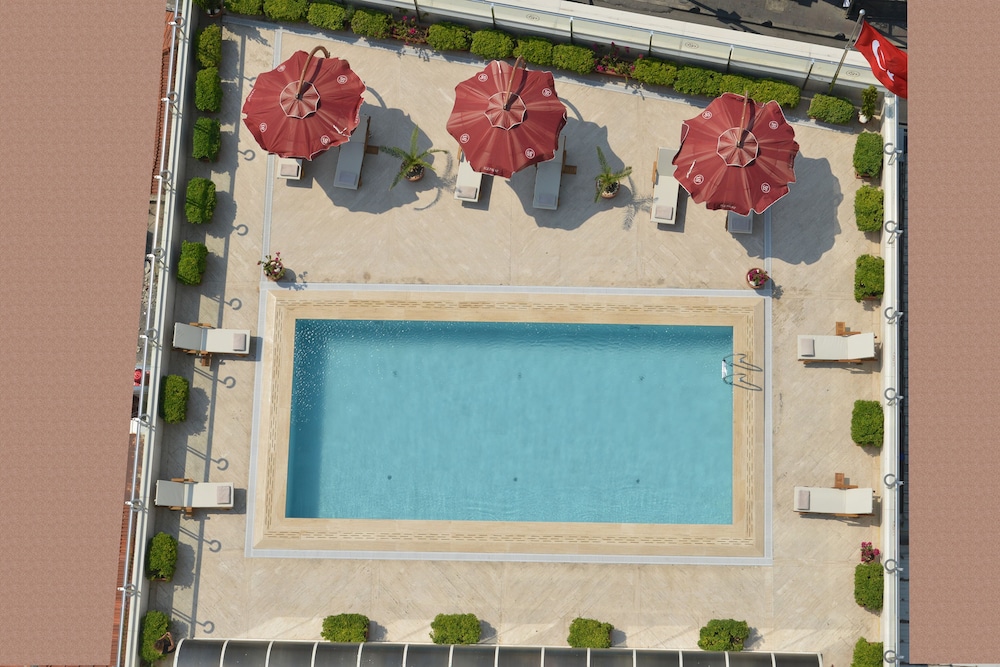 Ege Palas İş Oteli - Image 51