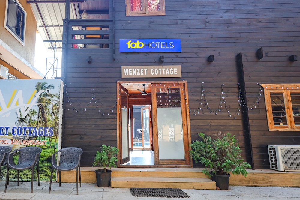 Fabhotel Wenzet Cottages