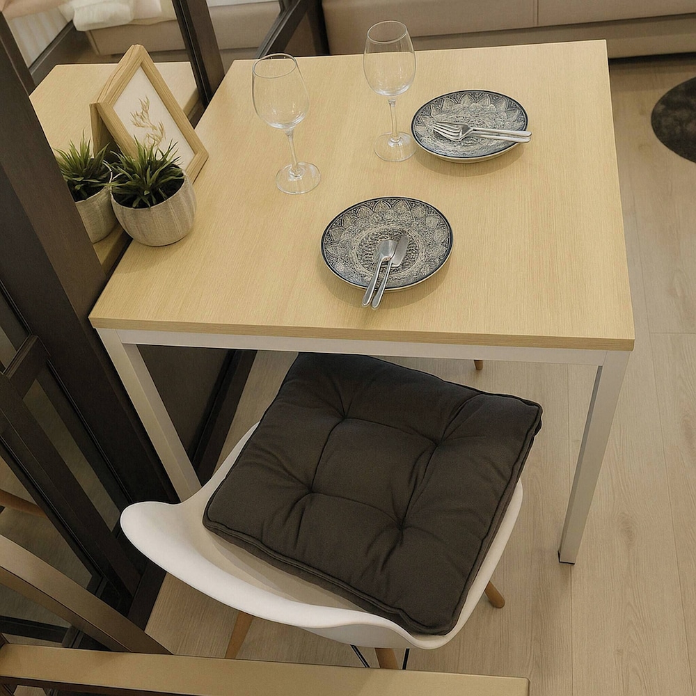 Elio Del Ray Condo Feel Resort Bill Included