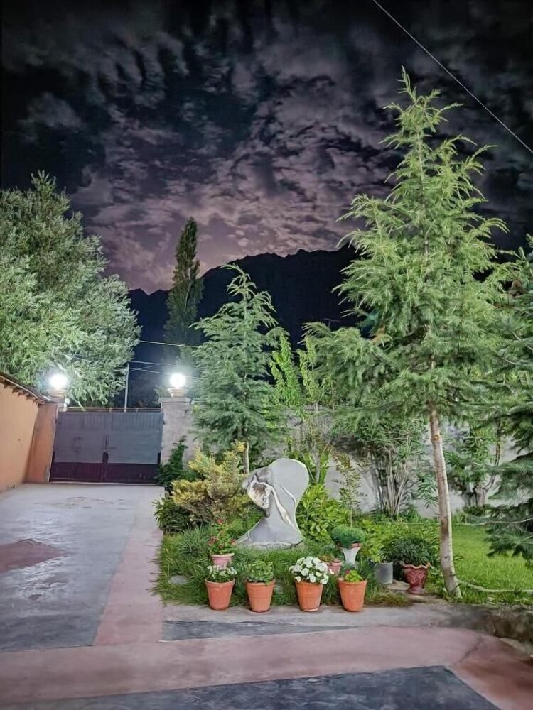 Photo 25